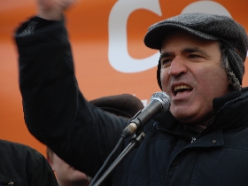 Гарри Каспаров на митинге "Солидарности". Фото Каспаров.Ru