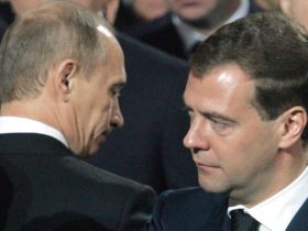 Владимир Путин и Дмитрий Медведев. Фото с сайта svpressa.ru