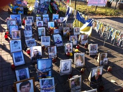 Портреты погибших во время революции, Киев. Фото из ФБ Вадима Штепы
