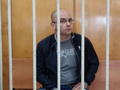 Андрей Пивоваров на заседании суда по мере пресечения, 29.7.15. Фото: twitter.com/IlyaYashin