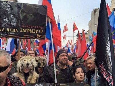 Официальное шествие в честь Дня единства, Москва, 4.11.15. Публикуется в adjedan.livejournal.com