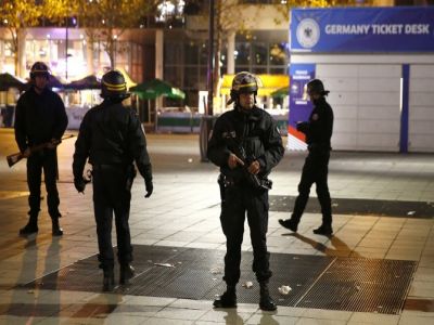 Полиция Парижа. Фото: news.mail.ru